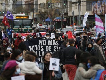 Al menos 500 personas marcharon en Valparaíso en un nuevo 11 de septiembre