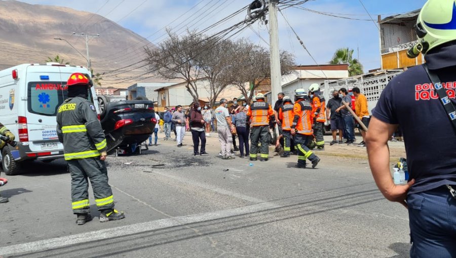 Iquique: En riesgo vital se encuentra menor de un año tras accidente de tránsito