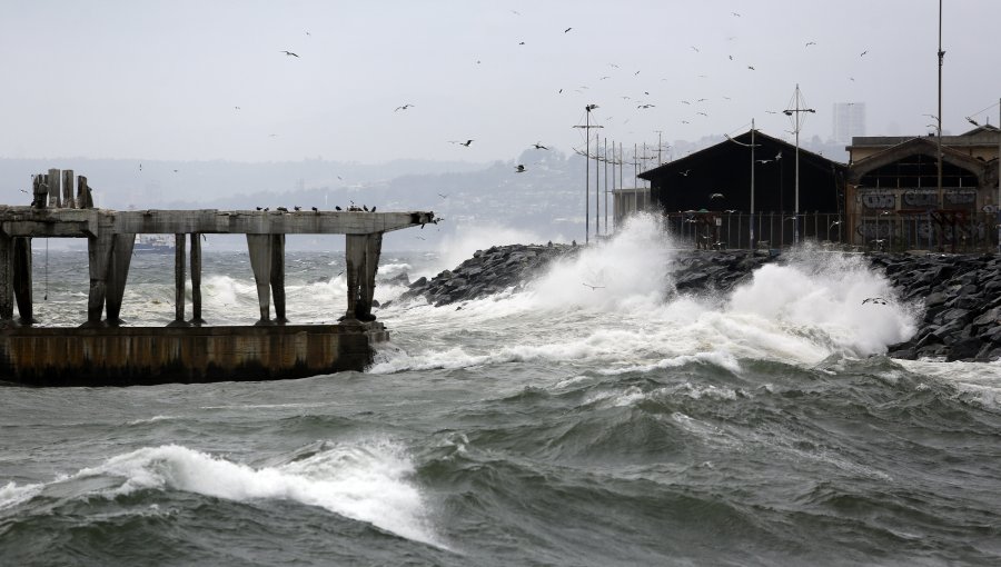Dirección Meteorológica advierte tormentas desde el Bío Bío hasta Valparaíso