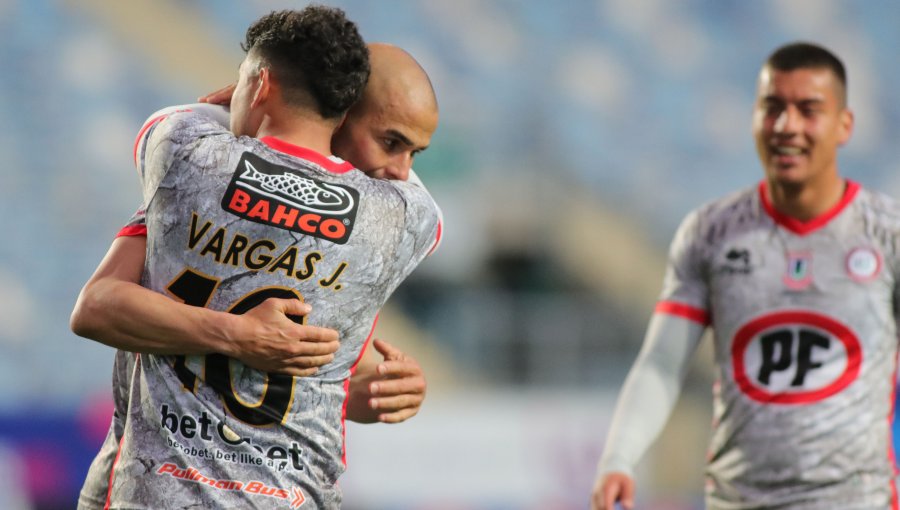 Unión La Calera dio vuelta un increíble partido a Audax y mete presión a Colo Colo