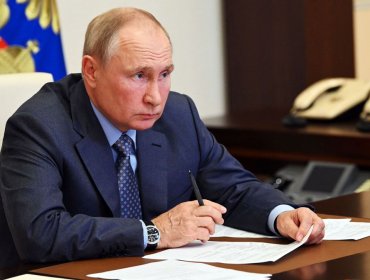 Vladimir Putin entró en cuarentena por casos de Covid-19 en su entorno cercano