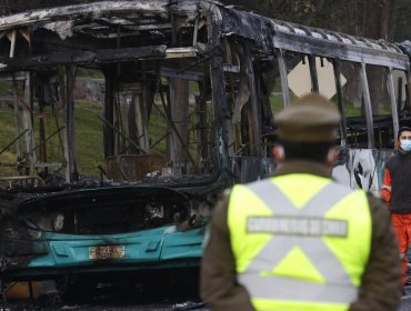 Desconocidos atacan otros dos buses en Maipú: ya van tres en menos de 24 horas