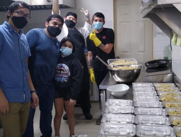 Corporación que entrega un plato de comida diario a grupos vulnerables de Quilpué pide ayuda para reforzar el menú en Fiestas Patrias