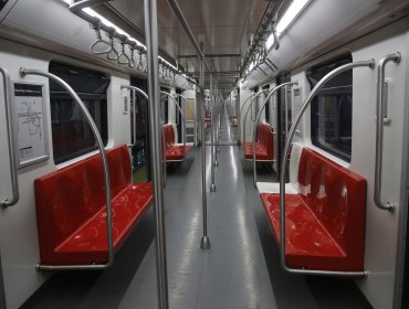 Falla de energía forzó suspensión del servicio de Metro de Santiago en la línea 3