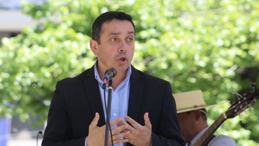 Luis Soto, el vecino 100% porteño que quiere liderar desde el Consejo Regional la cruzada por un nuevo hospital para Valparaíso