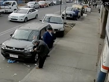 «Ladrón de la cotona azul»: Capturan a delincuente que le robó la pensión a hombre de 81 años en Santiago