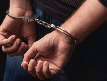 Femicidio frustrado en Quillota: decretan prisión preventiva para hombre que intentó ahorcar a su ex pareja