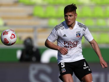 Leonardo Gil podría dejar Colo-Colo debido al alto precio que exige club árabe dueño de su pase