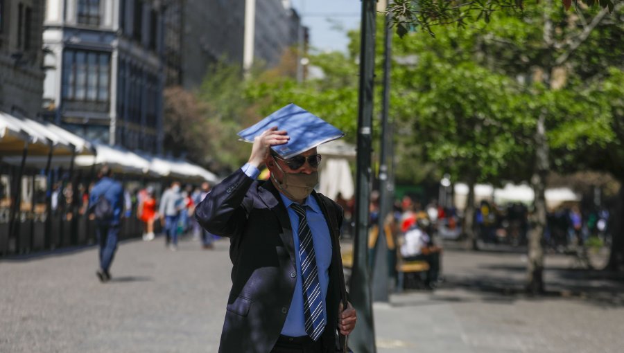 Este viernes fue el día de septiembre más caluroso en 110 años en Santiago