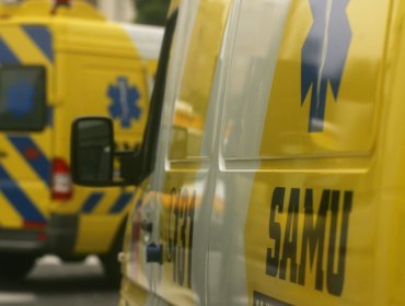 Cuatro lesionados deja accidente de tránsito en ruta de Casablanca: bus chocó contra un cerro