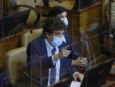 Cámara rechaza hacer un minuto de silencio por víctimas del aborto solicitado por el diputado Diego Schalper