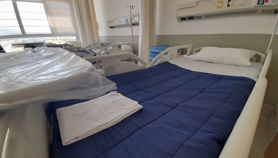 Hospital Biprovincial Quillota - Petorca recibe camas clínicas para sus áreas de hospitalización