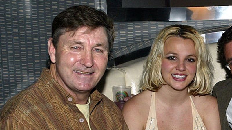 Padre de Britney Spears ya no será el supervisor del patrimonio de la artista