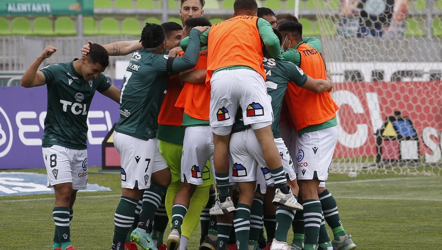 S. Wanderers derrota a la U, suma su cuarta victoria consecutiva y se ilusiona con la permanencia