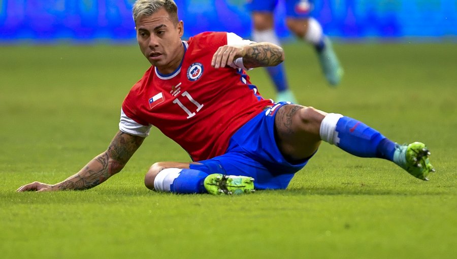 Eduardo Vargas habría sufrido lesión de gravedad y sería sensible baja para la Roja