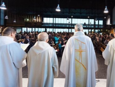 216.000 niños han sido abusados ​​sexualmente por miembros del clero católico francés desde 1950