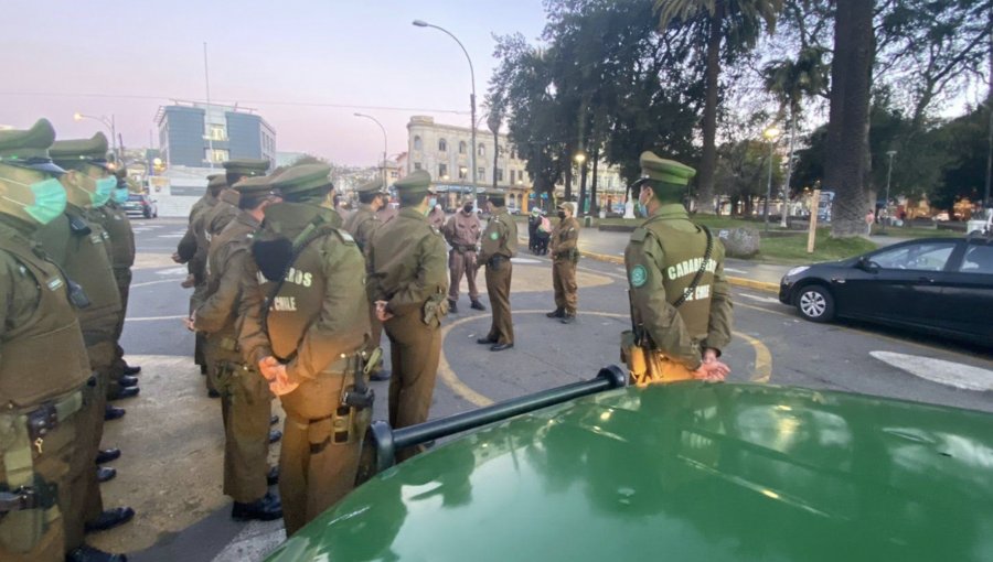 Tras aumento de la delincuencia y hechos violentos, Carabineros anuncia reforzamiento de patrullajes en puntos estratégicos de Valparaíso