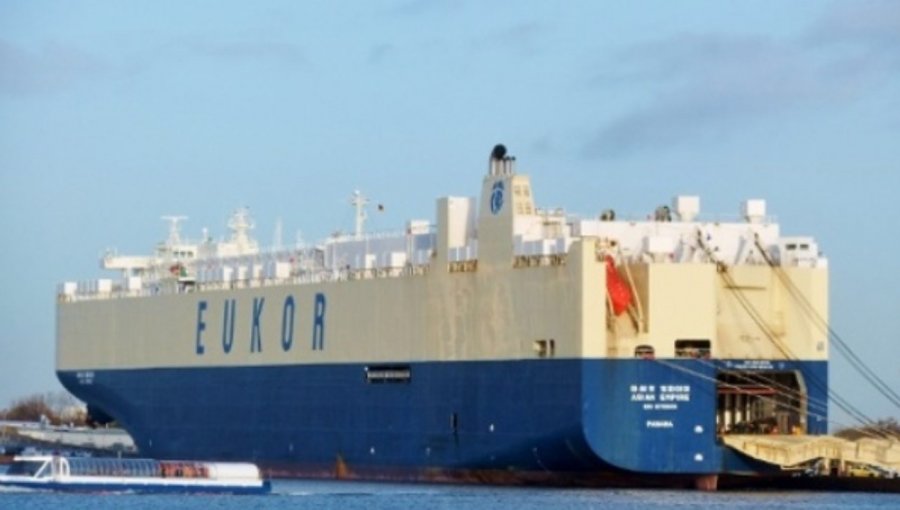 Puerto de San Antonio recibió histórico cargamento de vehículos: 6.207 unidades provenientes de China y Corea del Sur