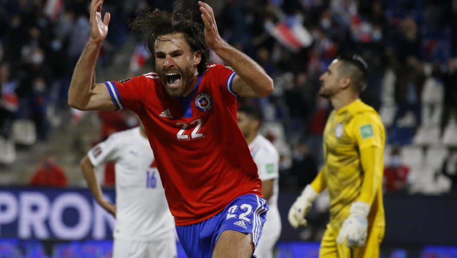 Chile sacó tres puntos de oro ante Paraguay y sigue vivo en su camino a Qatar