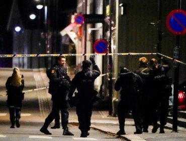 Ataque de un hombre armado con arco y flechas deja al menos cinco muertos en Noruega