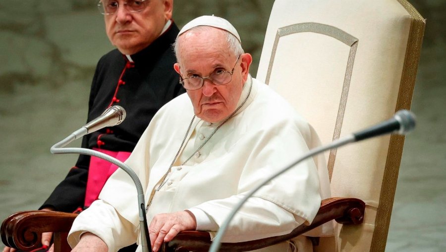 Papa Francisco defiende la objeción de conciencia ante el aborto y pide a los farmacéuticos que no sean "cómplices"