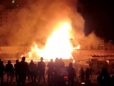 Casona patrimonial fue incendiada tras manifestaciones en Antofagasta: ya había sido atacada en el estallido social