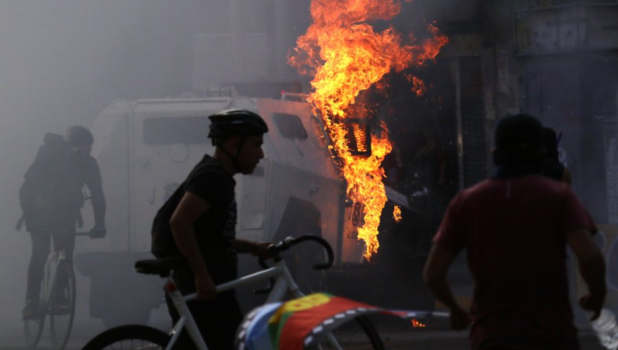 Las reacciones de los candidatos presidenciales a los violentos hechos ocurridos en conmemoración del estallido social