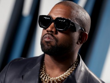 Kanye West deja atrás su nombre y es oficialmente reconocido como “YE”