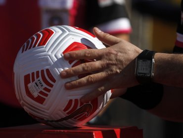 Colo-Colo y Universidad Católica vuelven a la cancha para luchar por el primer lugar del torneo