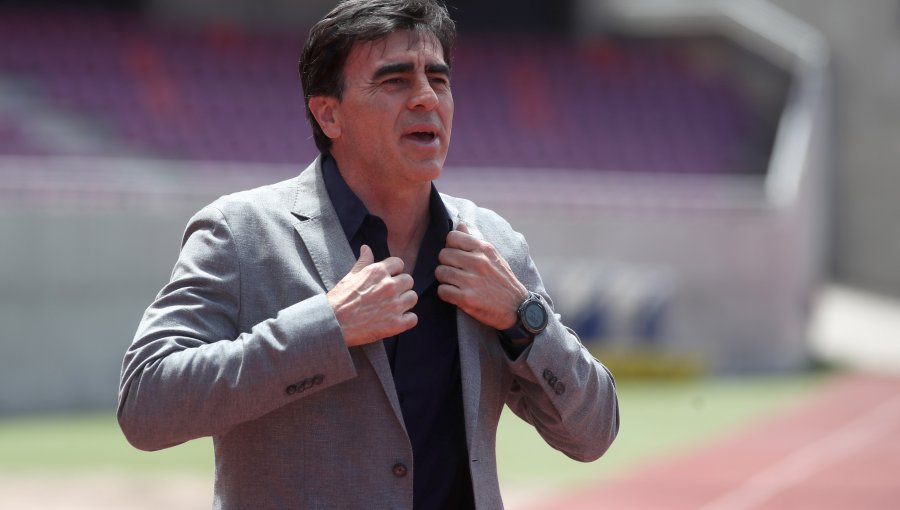 Gustavo Quinteros ya palpita el cruce contra la UC: “El domingo tenemos otra final con el rival directo”