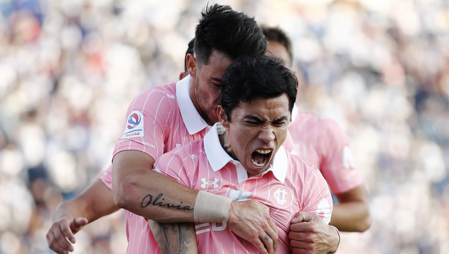 La UC con dos expulsados sufrió pero derrotó a S. Wanderers con polémico arbitraje de Tobar