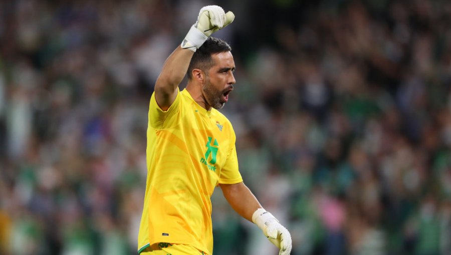 Claudio Bravo fue la figura en empate del Betis ante el Bayer Leverkusen por Europa League