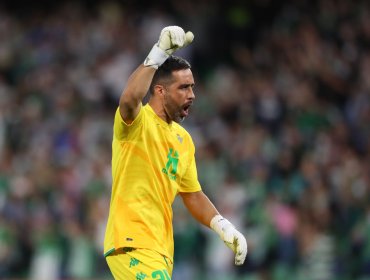 Claudio Bravo fue la figura en empate del Betis ante el Bayer Leverkusen por Europa League