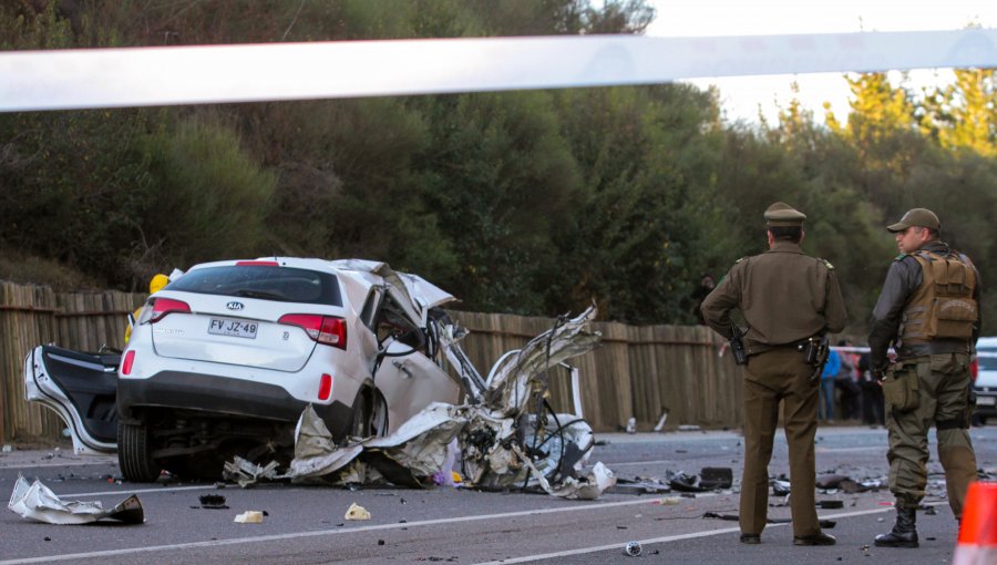 Persecución policial comenzó en Renca y terminó en colisión en la Ruta 5 Norte: Hay dos detenidos