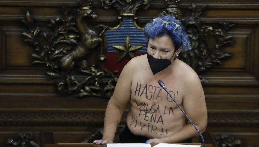 Emotivo testimonio de la constituyente Alejandra Pérez marca la tercera jornada de discursos en la Convención