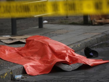 Encuentran cadáver de joven de 19 años con disparos en el rostro en Los Ángeles: Investigan presunto ajuste de cuentas