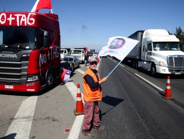 Protesta de No+TAG contra extensión de la autopista Vespucio Norte provoca congestión vehicular