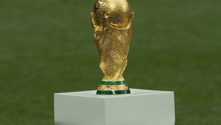 Conmebol avisa a la FIFA que sus 10 países miembros no jugarán un Mundial cada dos años