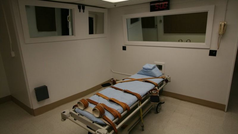 La dramática ejecución con la inyección letal de un prisionero en Estados Unidos renovó cuestionamientos sobre la pena de muerte