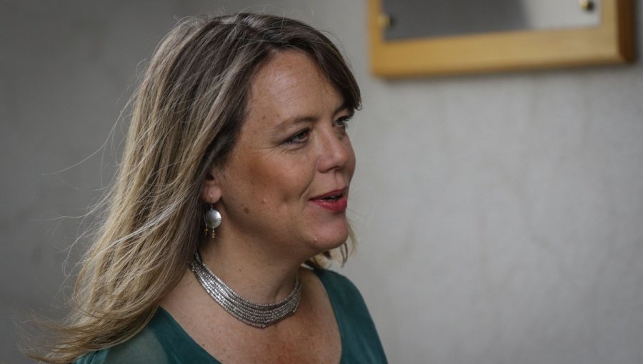 Nuevo desmarque UDI: Ena von Baer anuncia apoyo a José Antonio Kast en desmedro de Sebastián Sichel