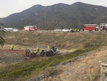Fatal accidente en Hijuelas: Vehículo desbarranca, se vuelca y deja 3 fallecidos