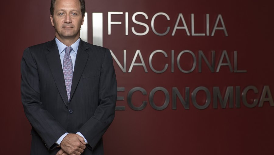 Fiscal Nacional Económico habla de colusión: "Chile conoció una sucesión de casos graves que involucraron bienes de primera necesidad"