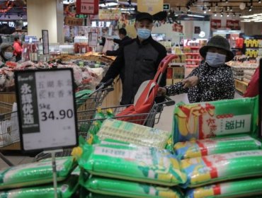China pide a sus ciudadanos que se abastezcan de productos esenciales en caso de emergencia