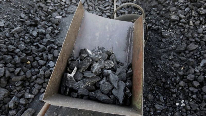 Más de 40 países se comprometen a reducir gradualmente el uso del carbón, pero no los más contaminantes