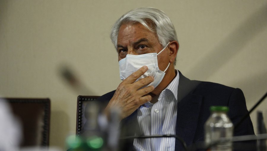 Acusación constitucional contra el presidente Piñera: Diputado Jaime Naranjo preparó una defensa del libelo de 1.300 páginas