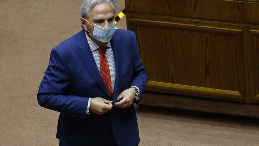 “No me presto para este engaño”: Iván Moreira abandona la sala del Senado y anuncia que no votará el proyecto de cuarto retiro