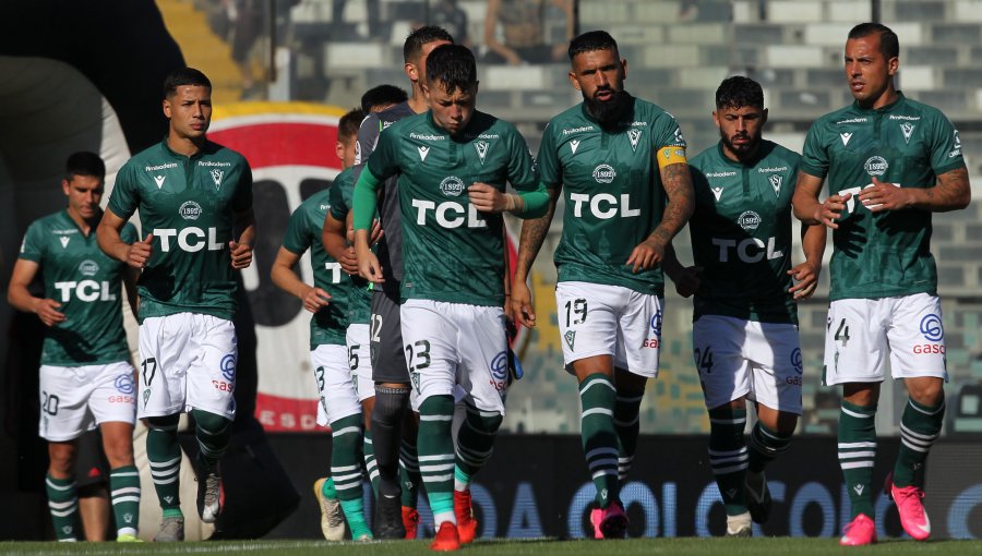 Plantel saca la voz y apunta a la dirigencia de Santiago Wanderers: "Nos tiraron la micro por el barranco"