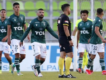 Fin al sueño del 'Decano': Curicó Unido goleó a Santiago Wanderers y sentenció su descenso a la Primera B