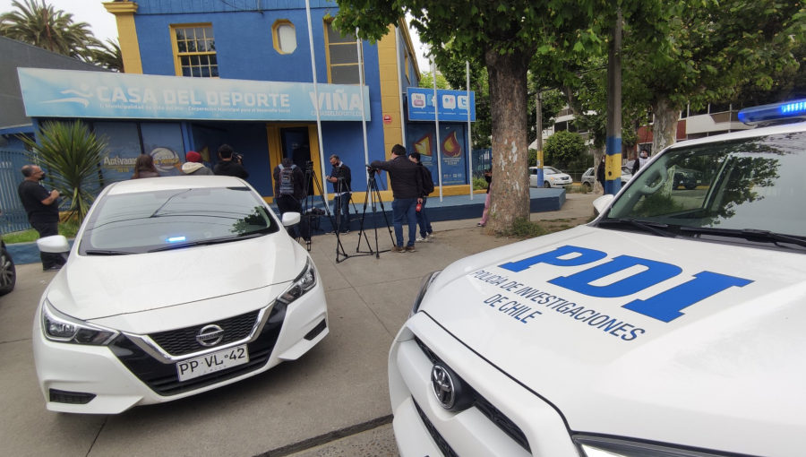 Administración Reginato bajo la lupa: PDI incauta documentos y computadores en la Casa del Deporte y otras dependencias municipales de Viña