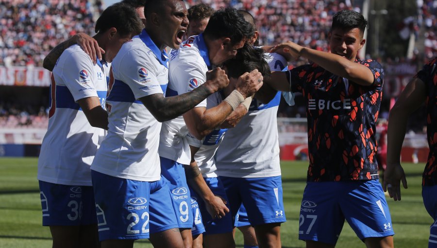 La UC derrotó a La Serena y pone al rojo vivo los últimos partidos del torneo